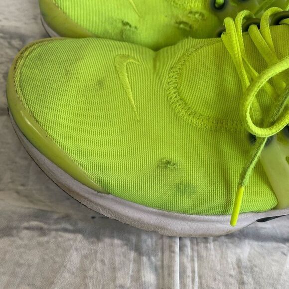 Nike Air Presto men 7 tie up low top athletic shoes neon yellow/green - Picture 3 of 13